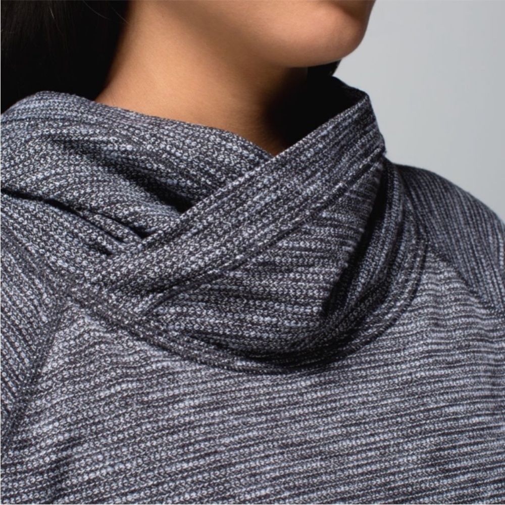 Lululemon Healthy Heart Pullover In Coco Pique Black